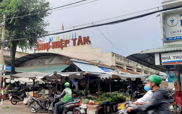 Bán nhà mặt tiền đường Hòa Bình, Tân Phú, giá 15 tỷ