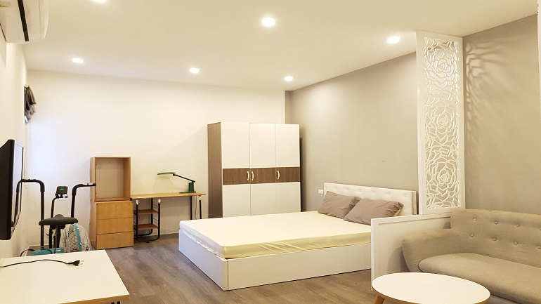 Cho thuê căn hộ dịch vụ tại Đội Cấn, Ba Đình, 30m2, 1PN, đầy đủ nội thất mới hiện đại