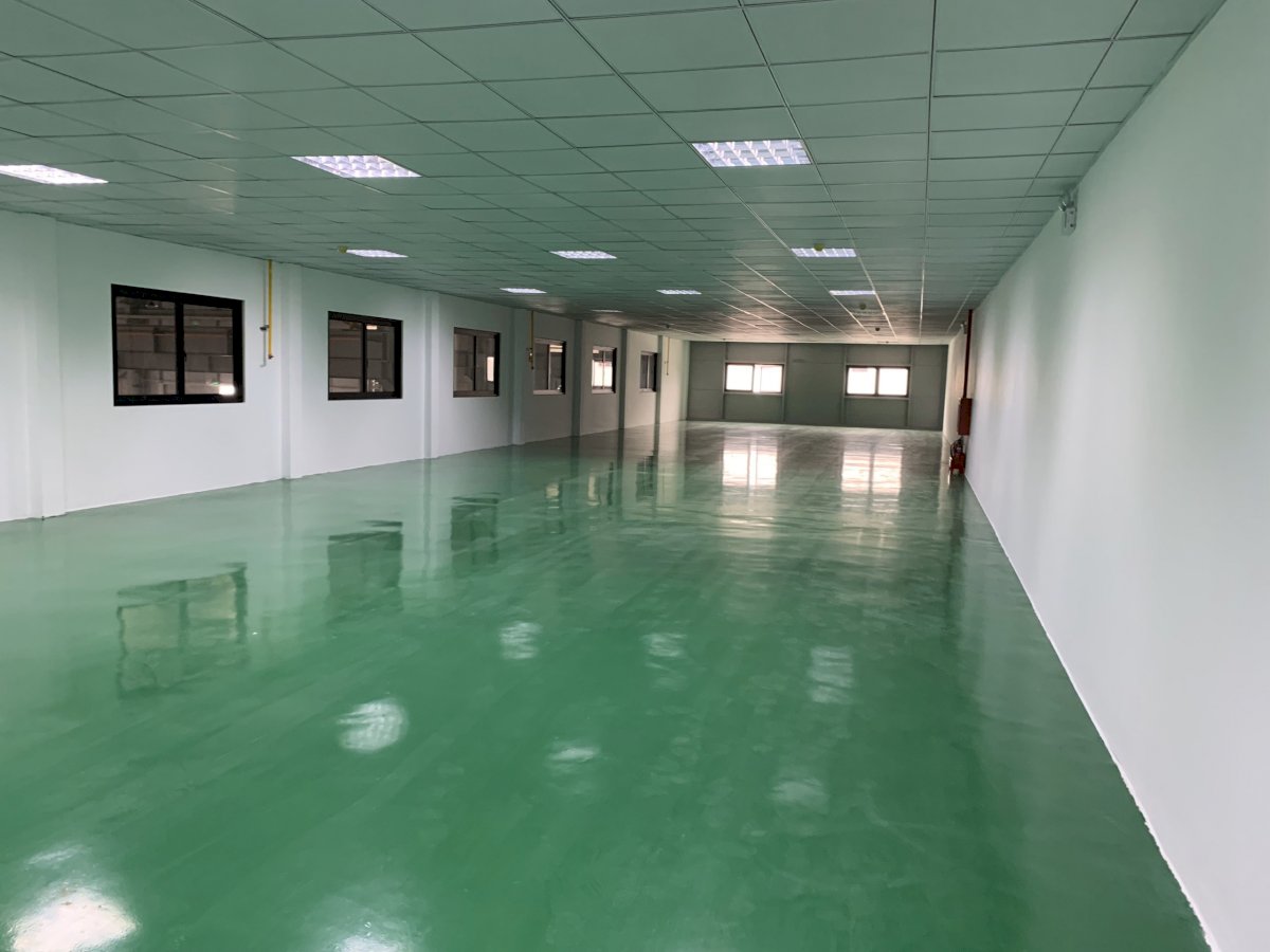 Cho thuê nhà xưởng tại Bắc Giang, đủ điều kiện EPE, xưởng mới giá chỉ 3.5$/m2 . LH 0988 457 392