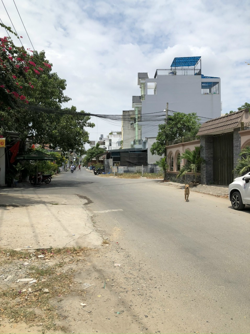 Nhà 2MT 1T1L đường số - XE HƠI THÔNG - Sát Phạm Văn Đồng(cách 300m), DT 90m2 giá 7,5 tỷ