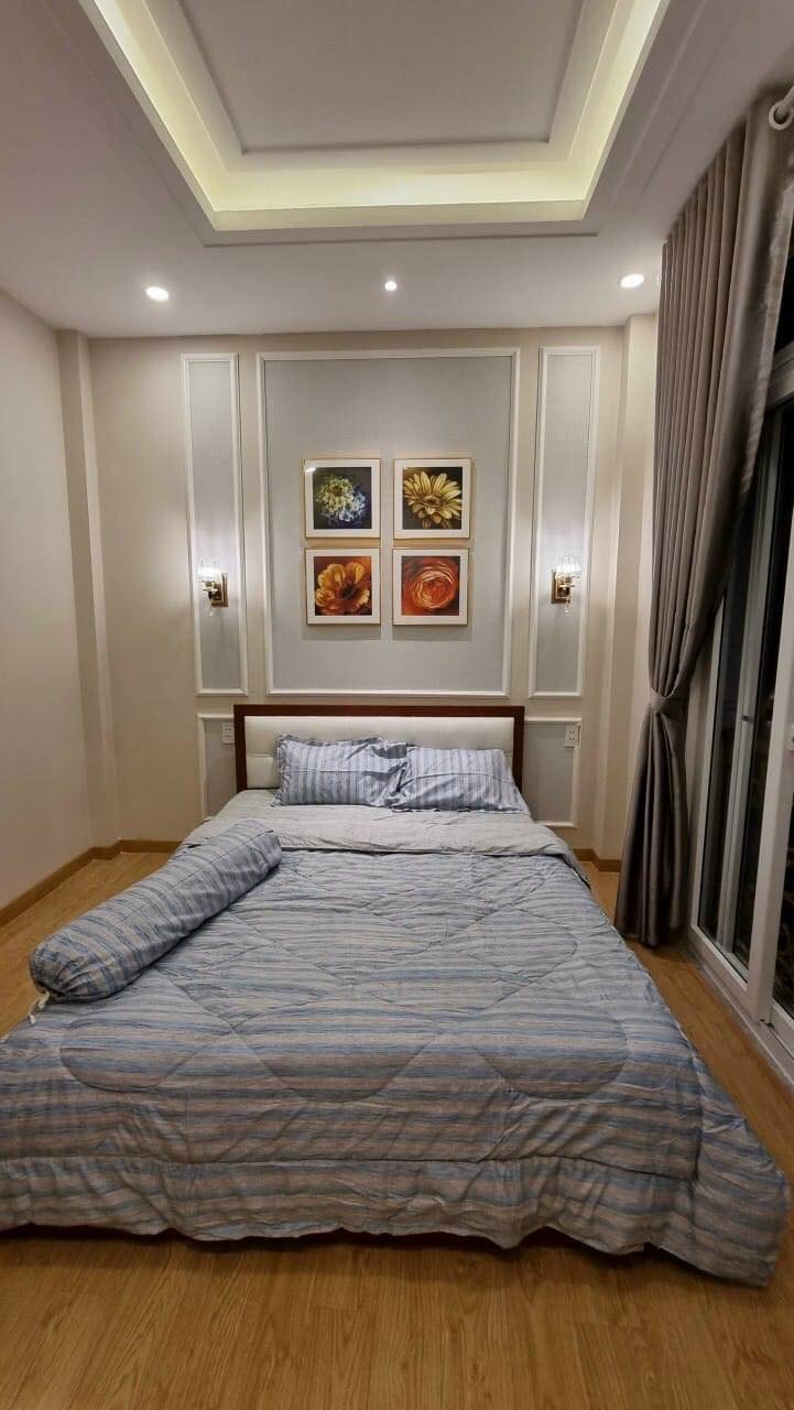 Nhà đẹp, 4.2 x 12m, chỉ 8 Tỷ 700, hẻm 5m Hoàng Hoa Thám, Tân Bình