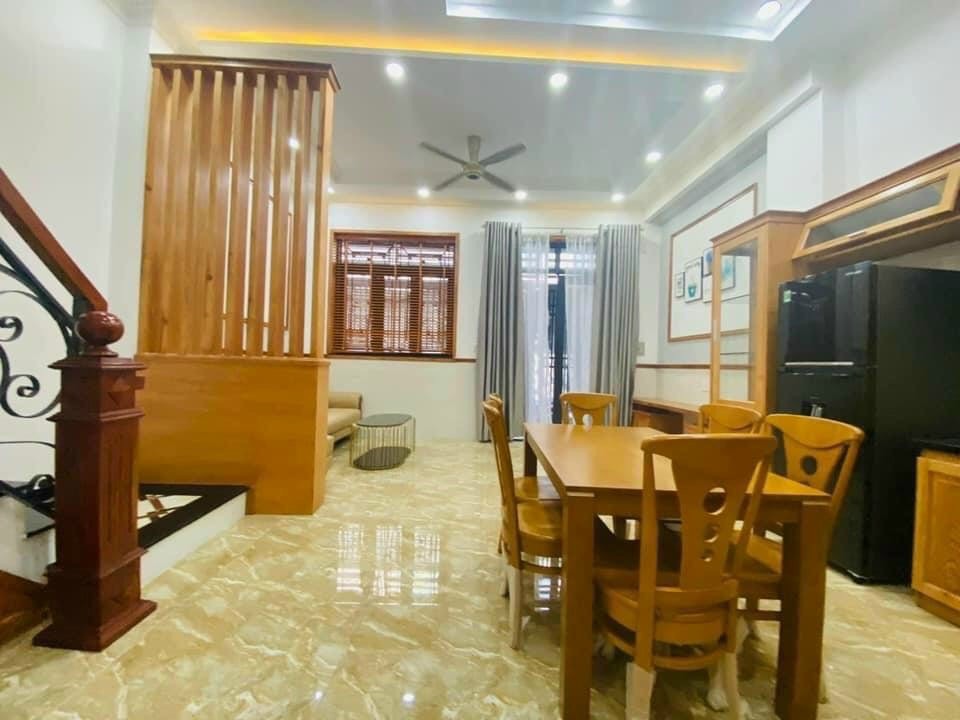 Nhà đẹp Gấp Bán, 5.5 x 10m, 6.9 Tỷ, Nguyễn Văn Nghi,Gò Vấp