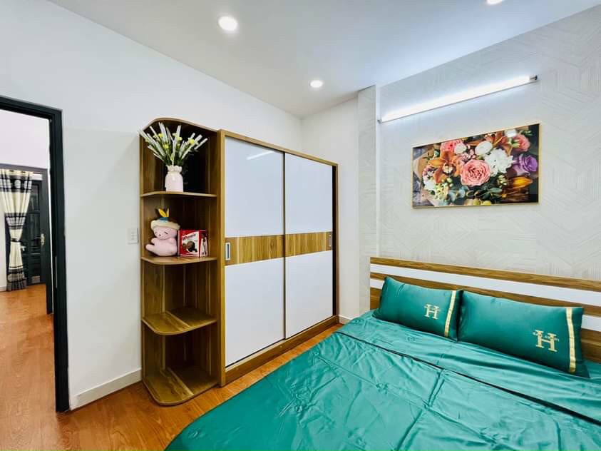 Nhà đẹp, dân trí, Ni Sư Huỳnh Liên, 3.5 x 8m, 2PN, Tân Bình, DT 28m², Giá 3.6 Tỷ