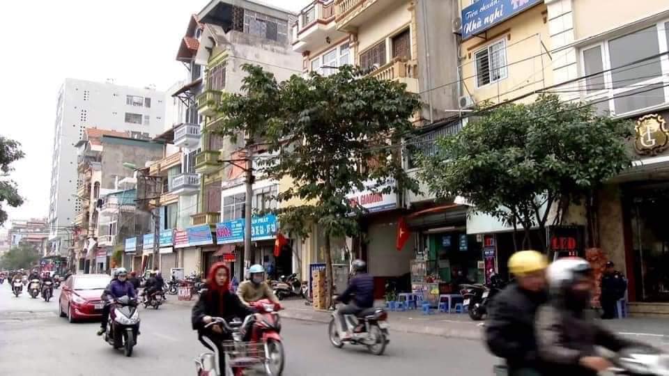 Chính chủ bán nhà mặt phố Nguyễn Trãi 2 mặt tiền DT 56m2, 12.2  tỷ