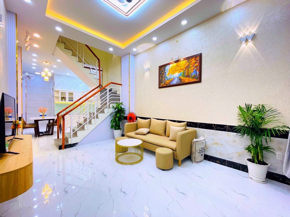 (Phú Nhuận) hẻm 3.5m, 3.6m x 12m, 3 lầu, Phan Đình Phùng, 6.4 tỷ