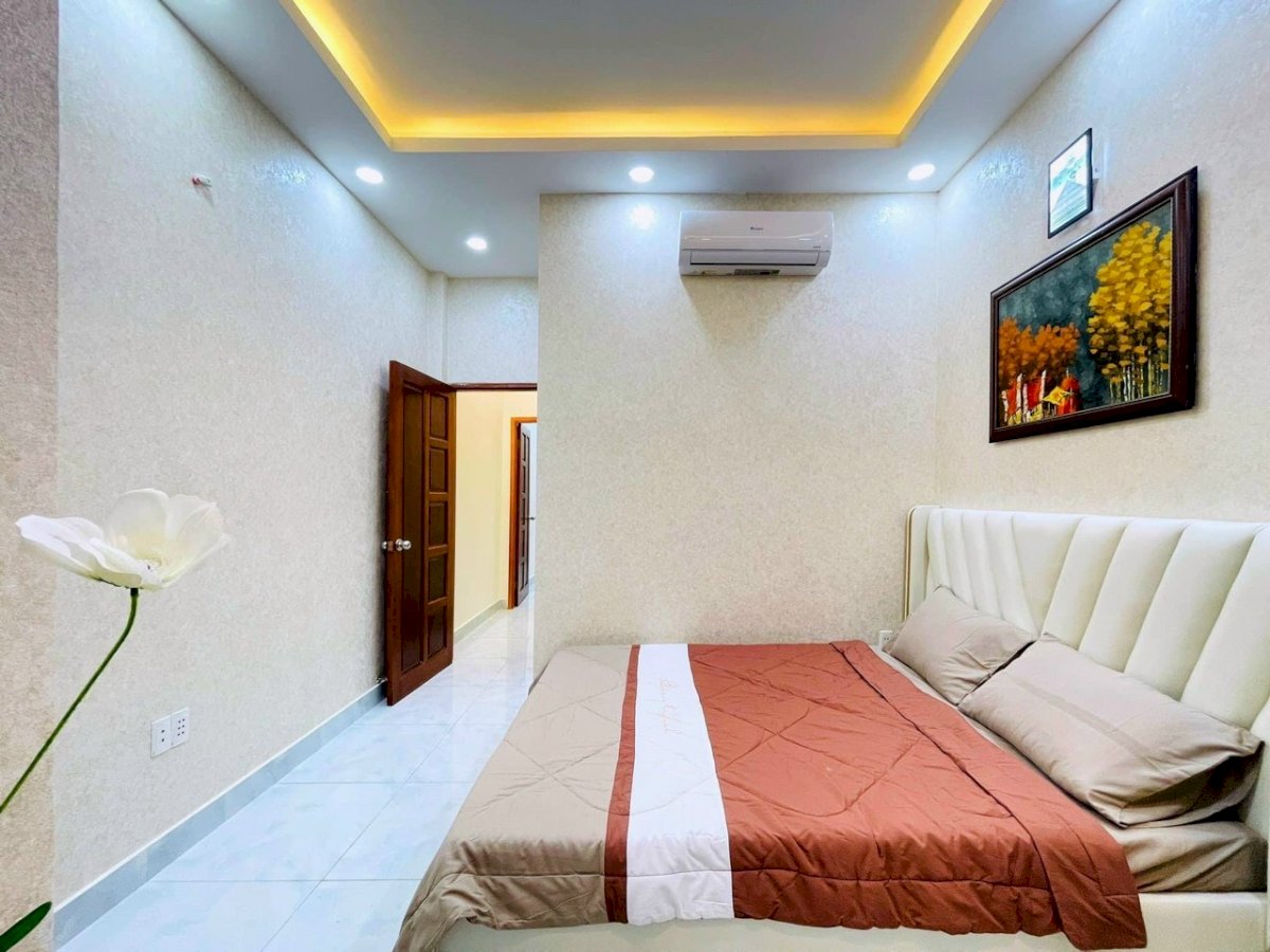 (Phú Nhuận) hẻm 3.5m, 3.6m x 12m, 3 lầu, Phan Đình Phùng, 6.4 tỷ