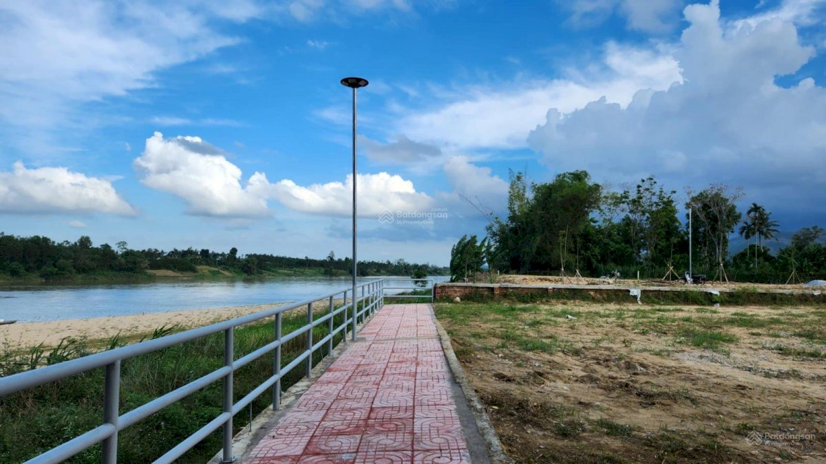 Đất nền Ven Sông siêu đẹp-Thôn 4-NGHĩa Lâm-Quảng Ngãi chỉ 280tr/lô
