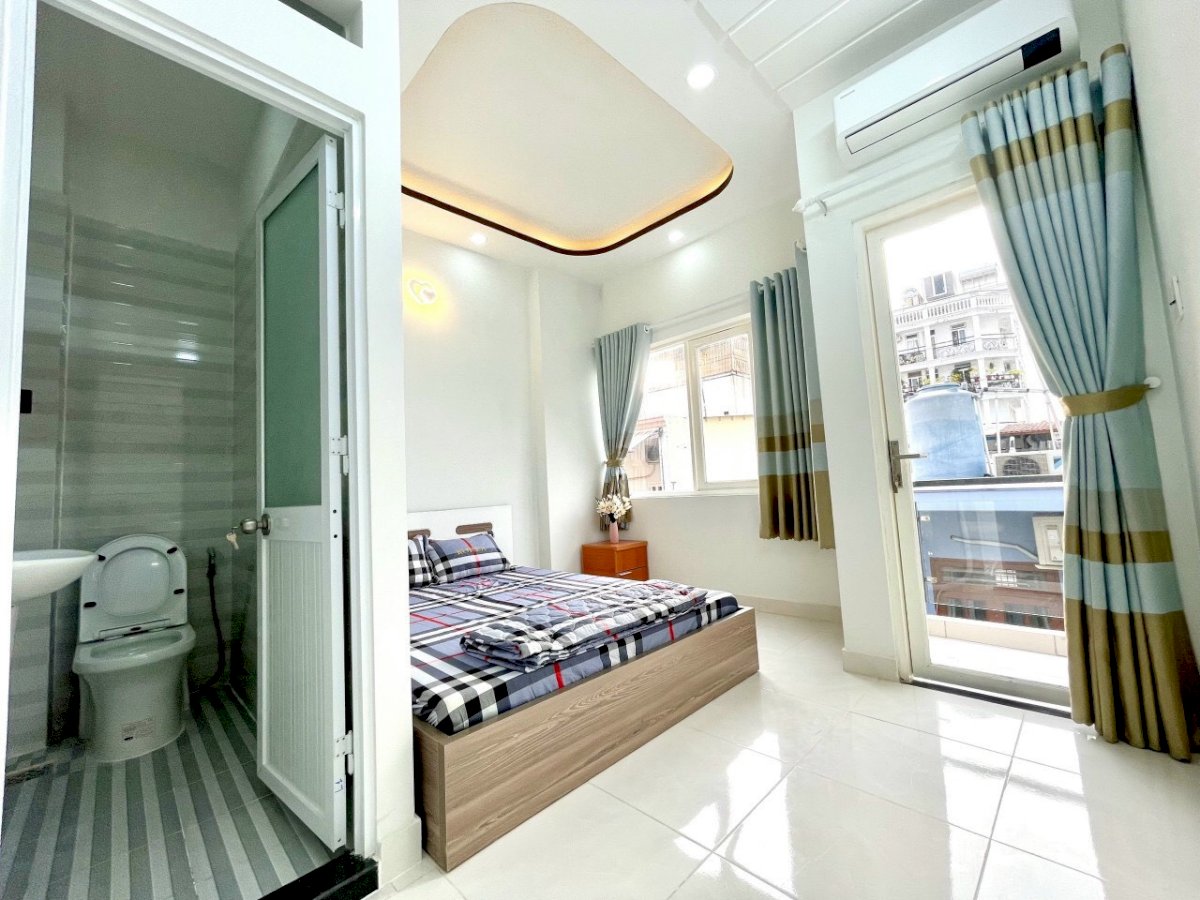 (Phú Nhuận) hẻm 3m, 3 lầu, Nguyễn Đình Chính, 4 x 10m, 5.8 tỷ