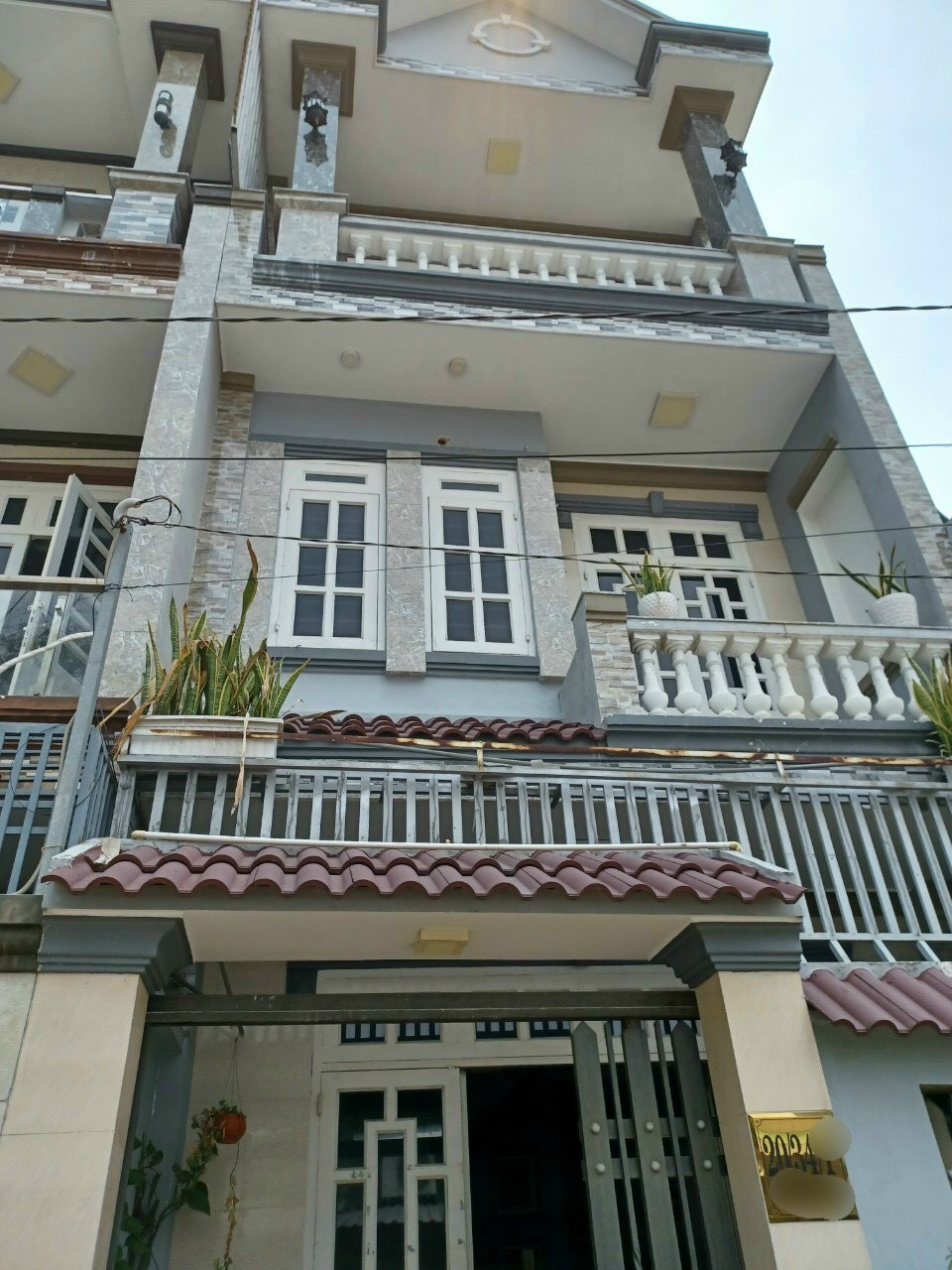 Hẻm đẹp, nhà 4m x 11.5m, Huỳnh Văn Bánh, chỉ 6.7 tỷ, Phú Nhuận