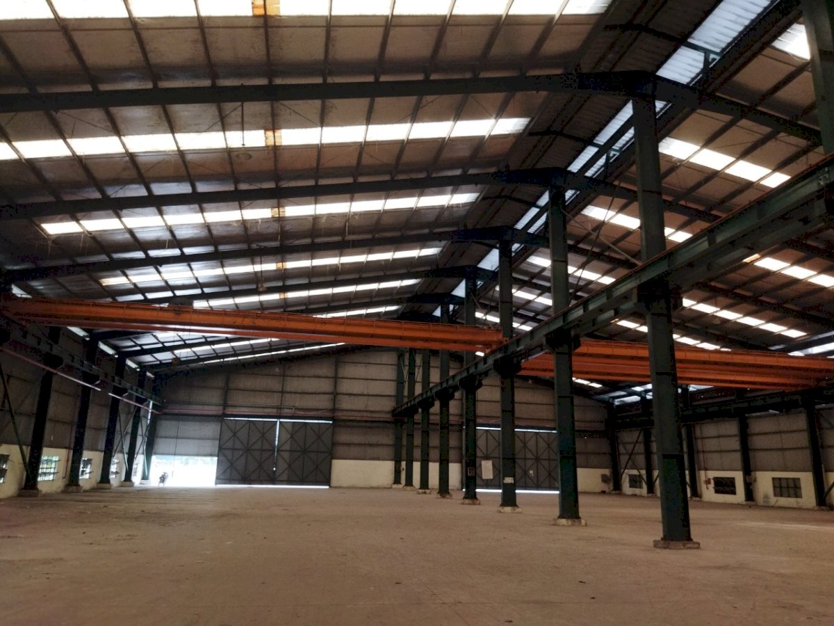 Cho thuê kho xưởng có sẵn cẩu trục trong Khu công nghiệp Xuyên Á, huyện Đức Hòa, tỉnh Long An