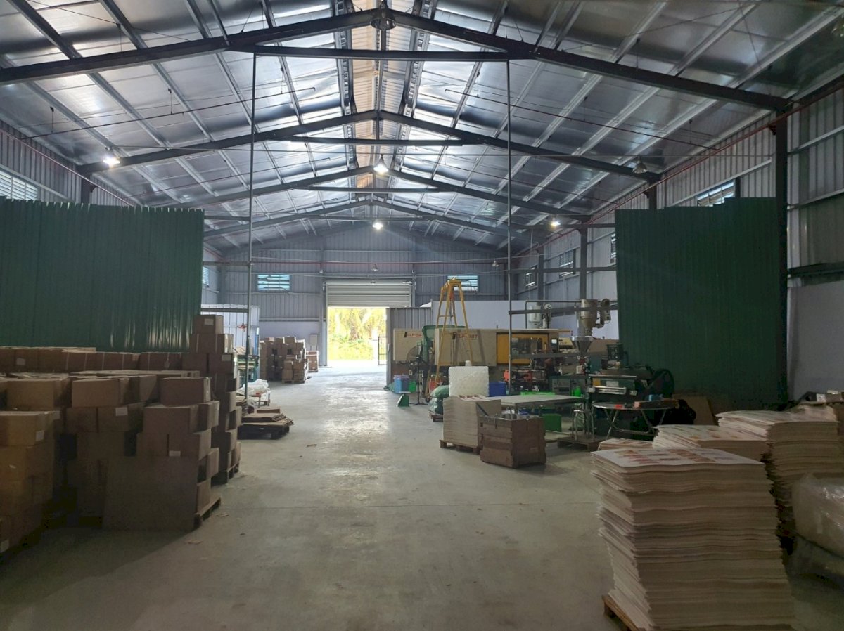 Cho thuê hoặc bán nhà xưởng mặt tiền đường trong KCN Hiệp Phước, huyện Nhà Bè, TP.HCM