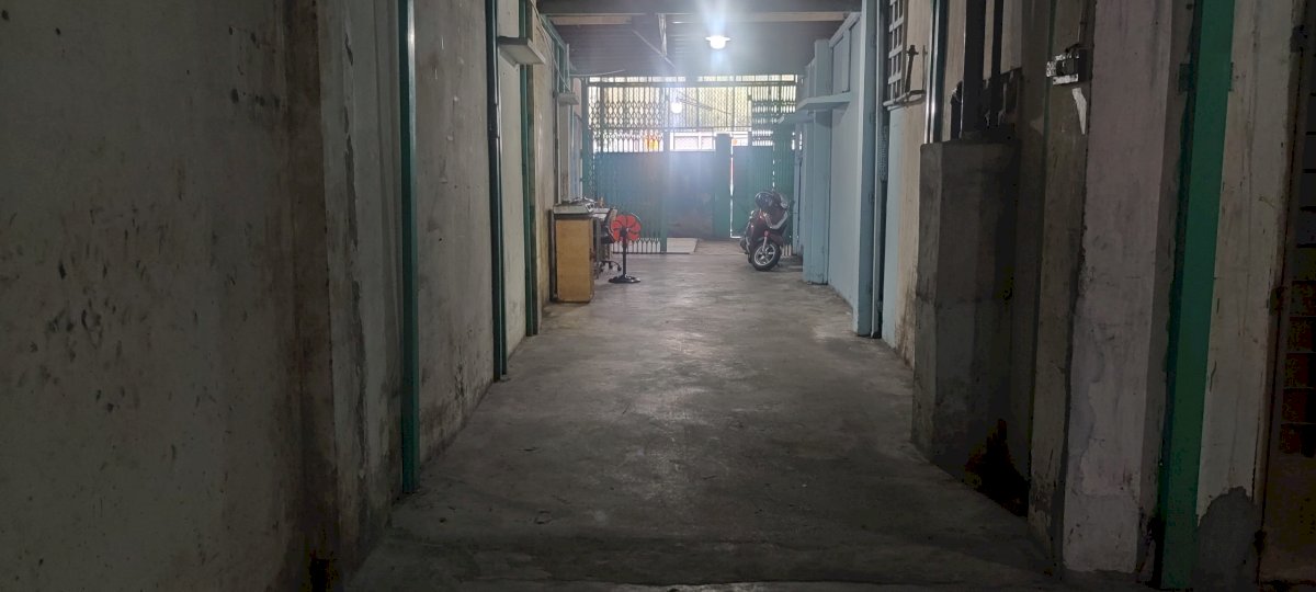 Cho thuê kho chứa hàng tại đường Lũy Bán Bích, phường Hòa Thạnh, Quận Tân Phú, TP.HCM
