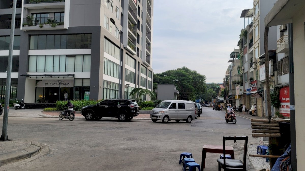 Bán nhà Nguyễn Văn Cừ, Long Biên, 70m x 4 tầng, ô tô, 2 thoáng, 10 tỷ 3