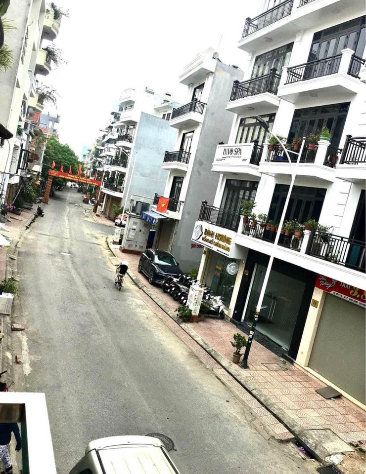 Chính chủ Cần bán gấp 2 căn 3 tầng mặt phố Hạ Lý, Hồng Bàng, Hải Phòng