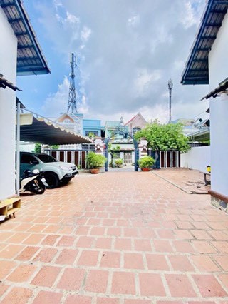 Bán Biệt Thự rộng Siêu đẹp 865m2, P. Tân Phú, Quận 9, Giá bán tốt 46tr/m2