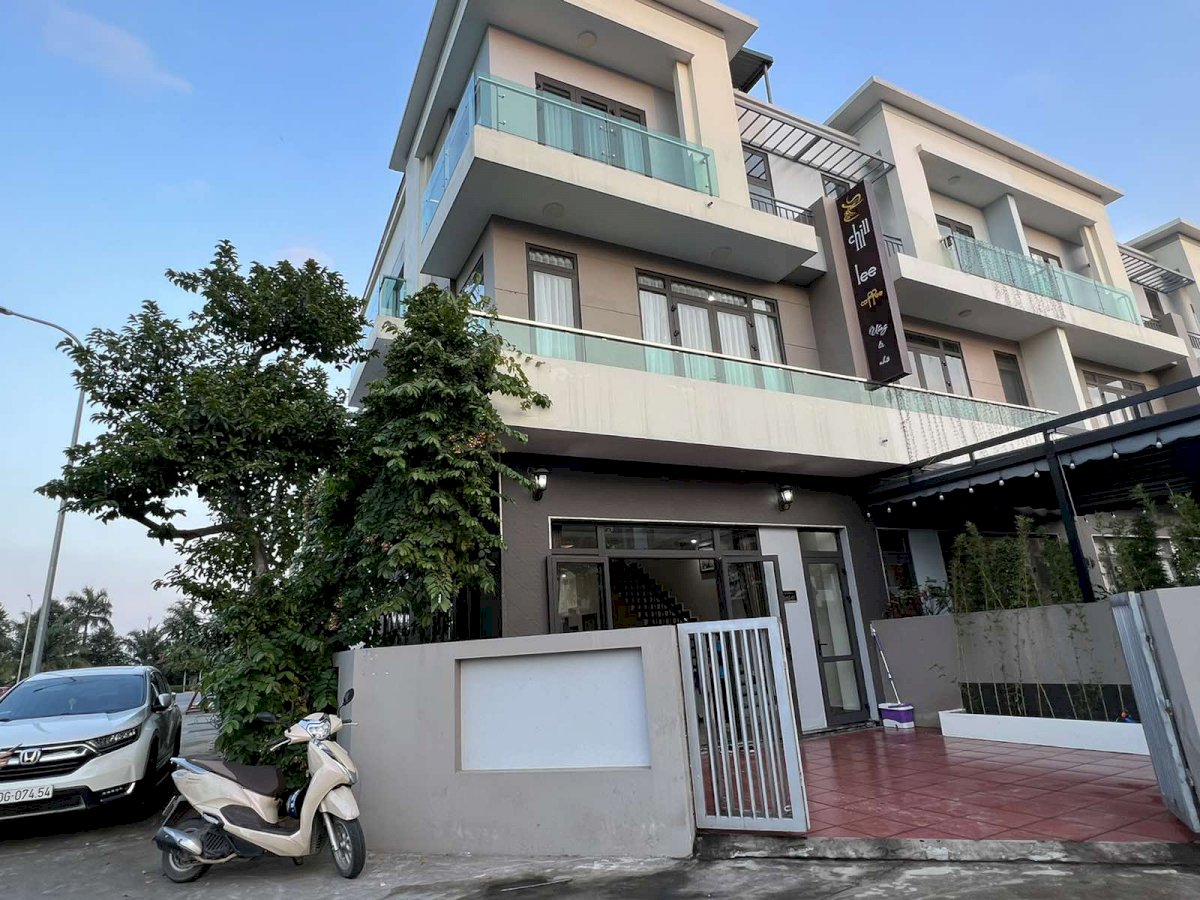 Bán nhà riêng 3 tầng tại trung tâm TP Từ Sơn đầy đủ nội thất