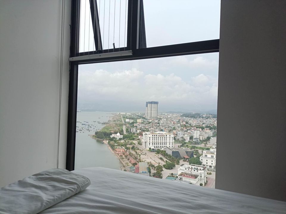 Chính chủ thay đổi kế hoạch nên muốn bán căn hộ 2Pn 69m2 GREEN DIAMOND VIEW BIỂN NGẮM VỊNH HẠ LONG