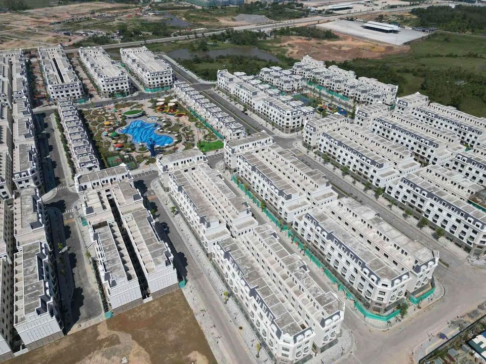 Suất ngoại giao Liền kề Vinhomes Móng Cái Golden Avenue, hỗ trợ ngân hàng: 3 năm không lãi, 4 năm không lo gốc.