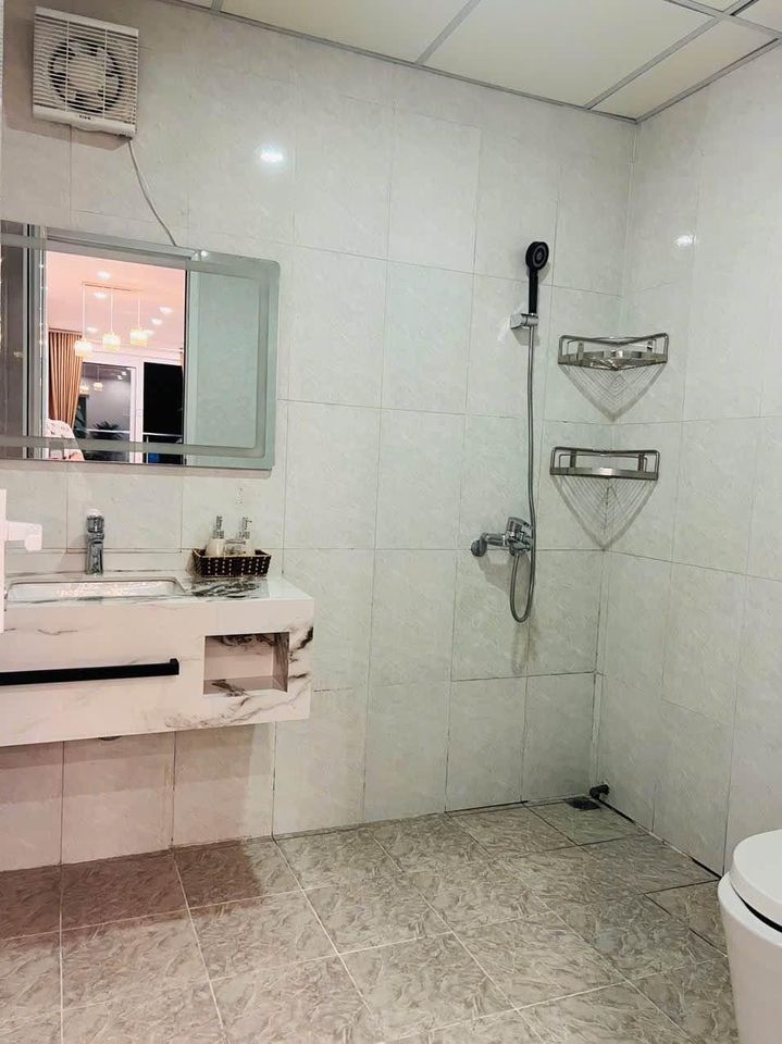 Cần bán căn hộ 2Pn 72,6m2 view chính Biển Toà Newlife trung tâm Bãi Cháy, Hạ Long.