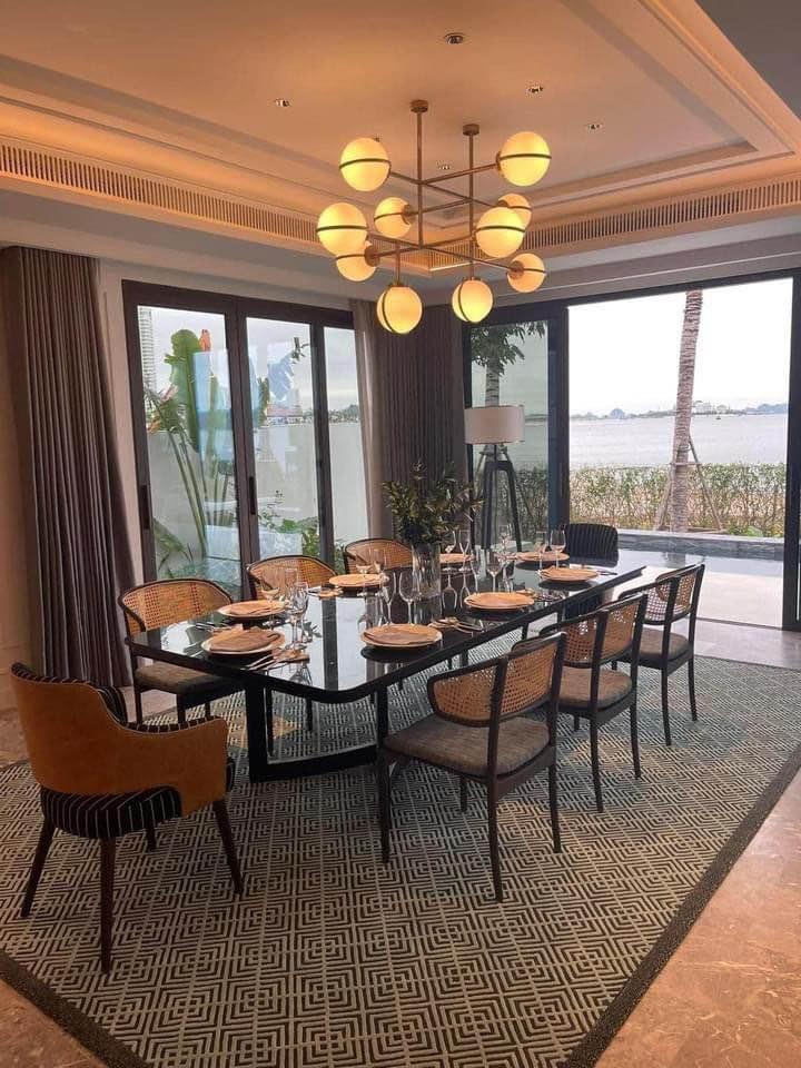 2 căn Biệt thự mặt biển, view vịnh cuối cùng, QLVH bởi thương hiệu 5* quốc tế InterContinental.