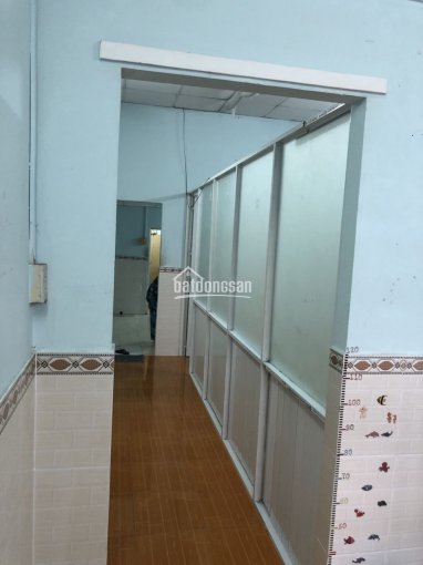 Cho thuê nhà DTSD 70m2, 2 phòng ngủ P9, Tân Bình