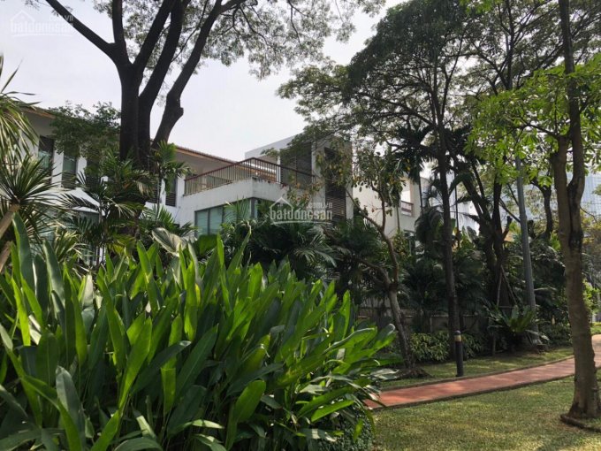 BT cao cấp cho thuê khu Villa Riviera, An Phú, q.2. DT: 641.6m2 giá ~ 161tr/tháng, LH 0903652452