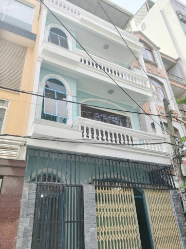 Cho thuê nhà mới đường Nguyễn Cảnh Dị diện tích là 6x15m. 1 trệt 3 lầu