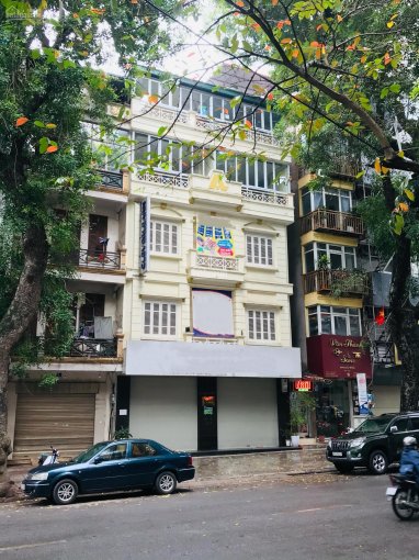 Chính chủ cho thuê nhà mặt phố cổ MT rộng 8,5m đường Lê Văn Linh, Hoàn Kiếm, Hà Nội