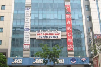 Cho thuê văn phòng phố Trần Thái Tông, giá từ 200ng/m2/th, diện tích 150 - 250m2, LH 0906011368