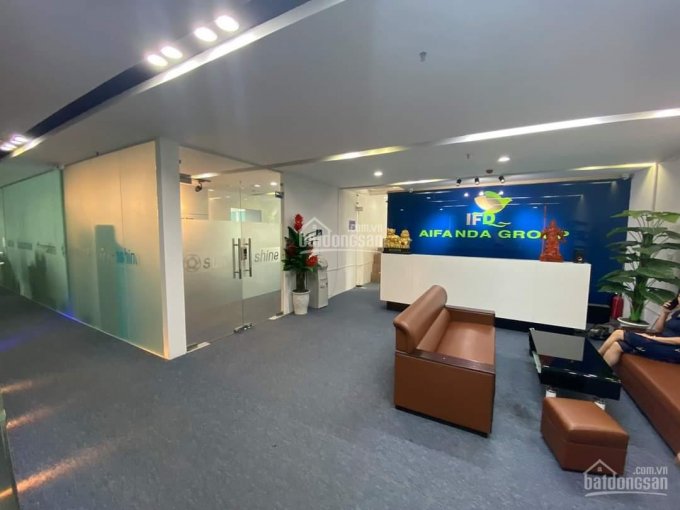 Chủ đầu tư tòa SME Hoàng Gia - Tô Hiệu, Hà Đông cho thuê văn phòng 100-500m2 giá từ 100.000đ/m2/th