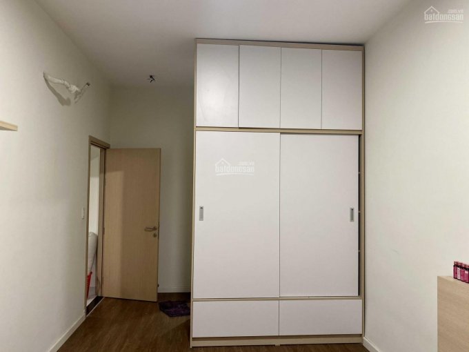 Chính chủ bán căn 2PN 70m2, block D, full nội thất, hướng mát, 2.8 tỷ bao thuế phí