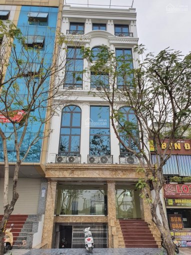 Cho thuê nhà mặt phố Nguyễn Ngọc Vũ - Cầu Giấy - HN. DT 150m2, 8 tầng, thông sàn, thang máy, 160tr
