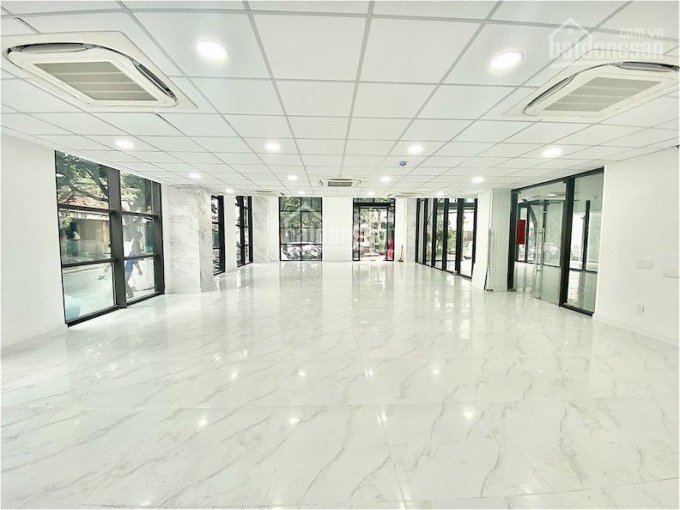 Rẻ nhất Bình Thạnh văn phòng 500m2 - 115tr/th Nguyễn Xí Bình Thạnh có cắt nhỏ diện tích