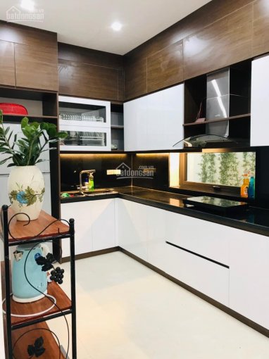 Cho thuê nhà full đồ siêu đẹp để ở Thạch Bàn, Long Biên, 120 m2/ sàn, giá: 14 triệu/ tháng