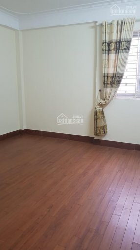 Cho thuê nhà khu Văn Quán 70m2, 4 tầng, 15 triệu/tháng xe tải đỗ cửa