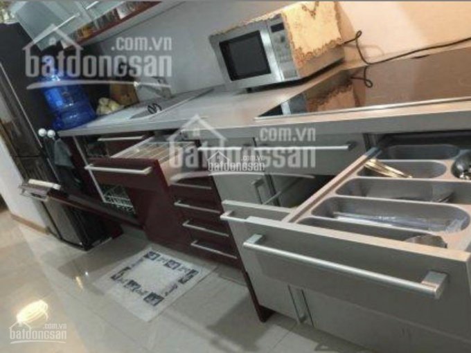Chính chủ bán 2 căn hộ DT 105m2 toà A và căn 128m2 tòa A giá 26 tr/m2 CC Golden Palace Mễ Trì
