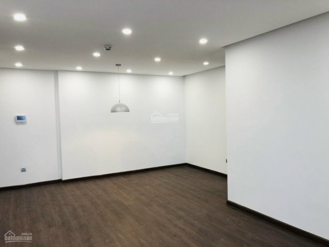 Bán gấp căn hộ 6th Element 87m2 hướng Đông view Hồ Tây đẹp nhất còn miễn phí dịch vụ 1 năm
