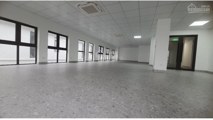 Cho thuê văn phòng tại Thái Lâm Building 280m2 giá cực kỳ ưu đãi trong mùa dịch chỉ 43tr/tháng