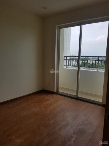 Bán căn 62m2 tầng 9, hướng Đông Nam, view đẹp, giá bán bao phí và 5% ra sổ 1,690 tỷ. LH 0909086098