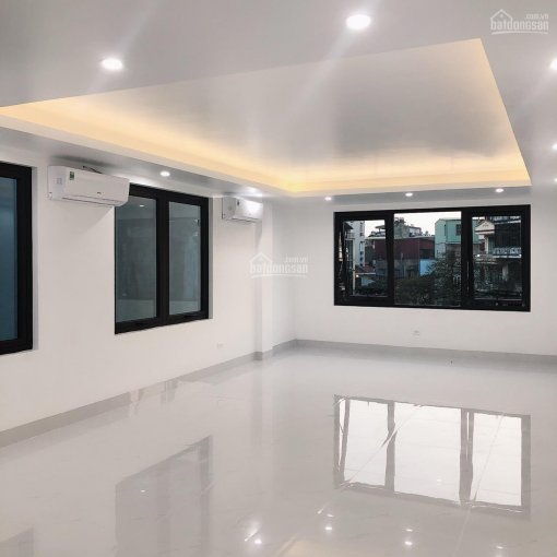 Cần cho thuê gấp nhà mới xây đẹp phố Đội Cấn 3 làn oto, DT: 65m2 x 8 tầng full ĐH, TM, giá: 49tr/th