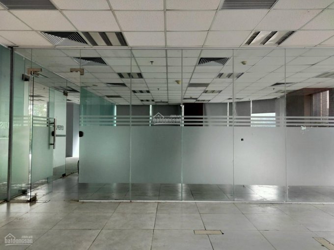 Cho thuê VP tại mặt phố Trung Kính lớn diện tích 100 - 200m2 giá thuê chỉ 200ng/m2/th tòa building