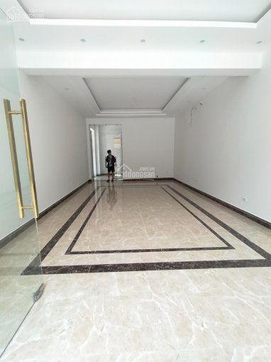 Cho thuê nhà riêng ngõ ô tô đường Nguyễn Trãi. DT 90m, 3,5 tầng, MT 6m, thông sàn, giá 28 triệu
