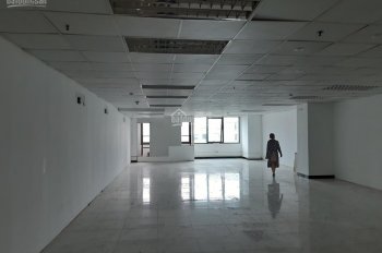 Cho thuê văn phòng Bảo Anh, Trần Thái Tông, diện tích 150m2, giá 250k/m2. LH 0961265892
