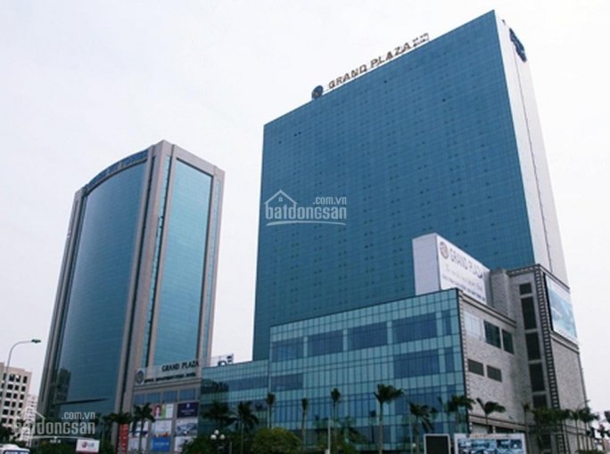 BQL cho thuê văn phòng hạng A tòa Charmvit Tower 117 Trần Duy Hưng. DT 500m2. Liên hệ 0902255100