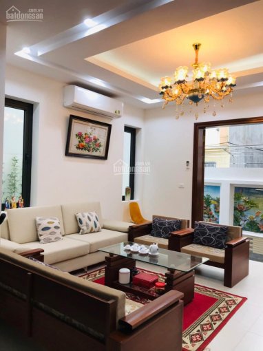 Cho thuê nhà full đồ siêu đẹp để ở Thạch Bàn, Long Biên, 120 m2/ sàn, giá: 14 triệu/ tháng