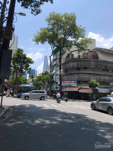 Cho thuê tòa nhà MT Nguyễn Thái Bình, Quận 1 - có hầm 10 lầu thang máy, nhà mới 100%