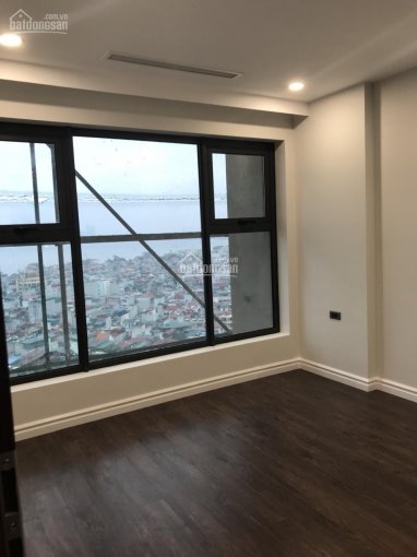 Cần bán căn 03, tòa Sun Tây Hồ Residence 68A Võ Chí Công, full nội thất, 4.1 tỷ/3PN ban công Đông