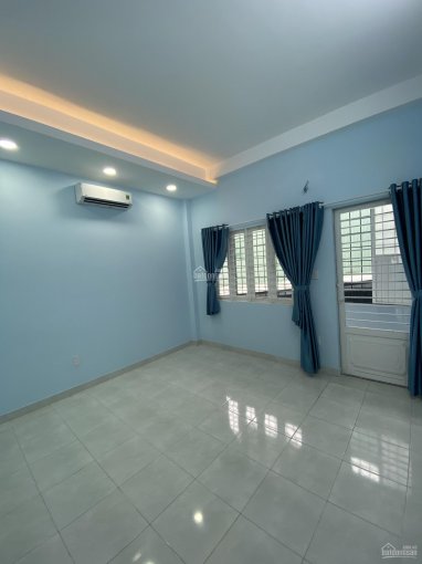 Nhà thuê khu đường số Phạm Hữu Lầu Q7 - 4x16m + 3 tầng, 5PN + nội thất - Giá 20 tr/tháng
