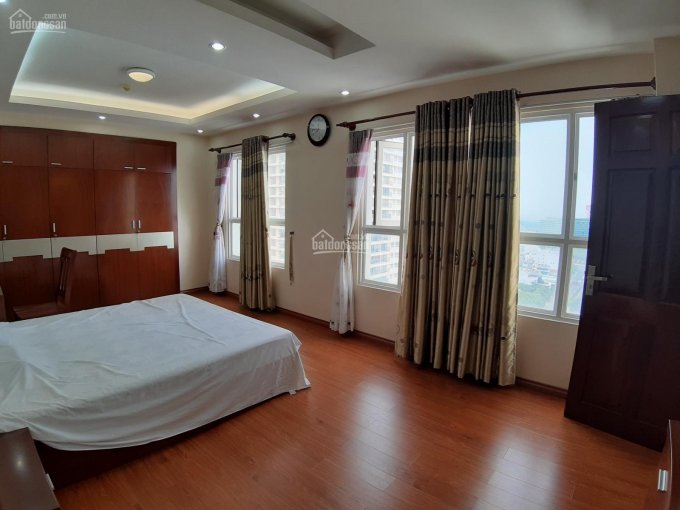 Bán gấp cắt lỗ căn hộ vip chung cư Nguyễn Kim 190m2, 3pn, nội thất sang trọng. Đã có sổ hồng