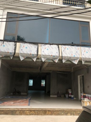 Cho thuê nhà 7 tầng mới xây tại Phường Phú Diễn, mặt tiền 7.5m, sẵn thang máy, ô tô vào tận nhà